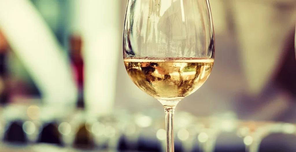 homemade apricot wine fermentistry.com