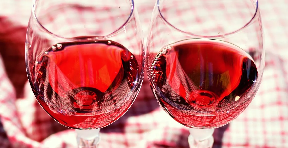 How To Make Cherry Wine At Home A Foolproof Recipe