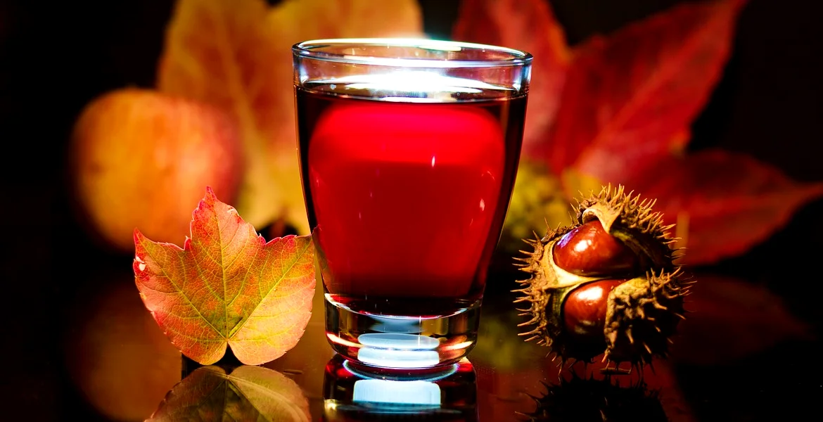 How To Make Raspberry Wine At Home: A Foolproof Step-By-Step Recipe