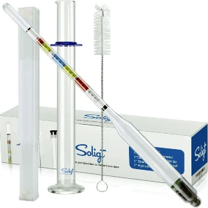 solgit hydrometer and glass measuring cylinder on fermentistry.com